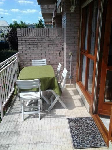 Adosado Con Piscina Y Jardin En Laredo A 100 Mtrs De La Playa Exterior foto